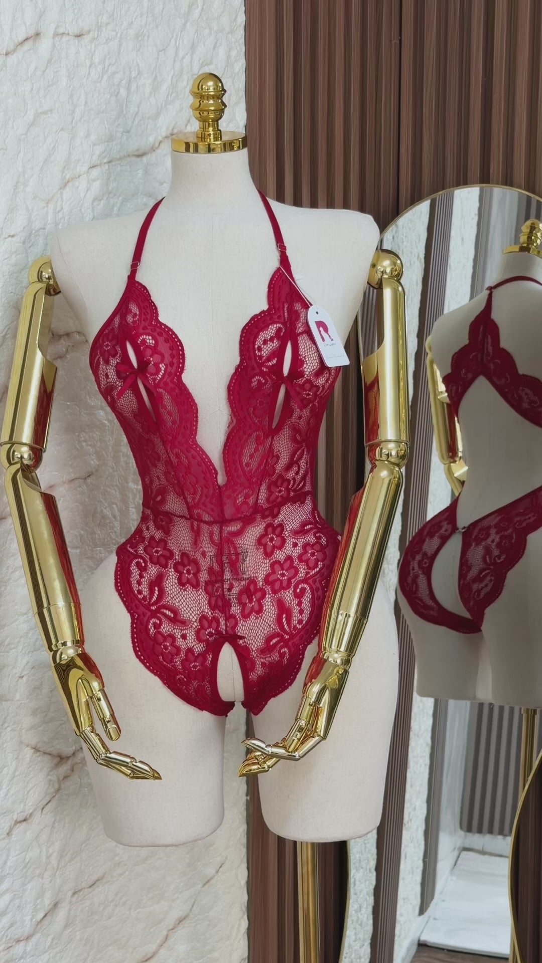 Rouge Élégance